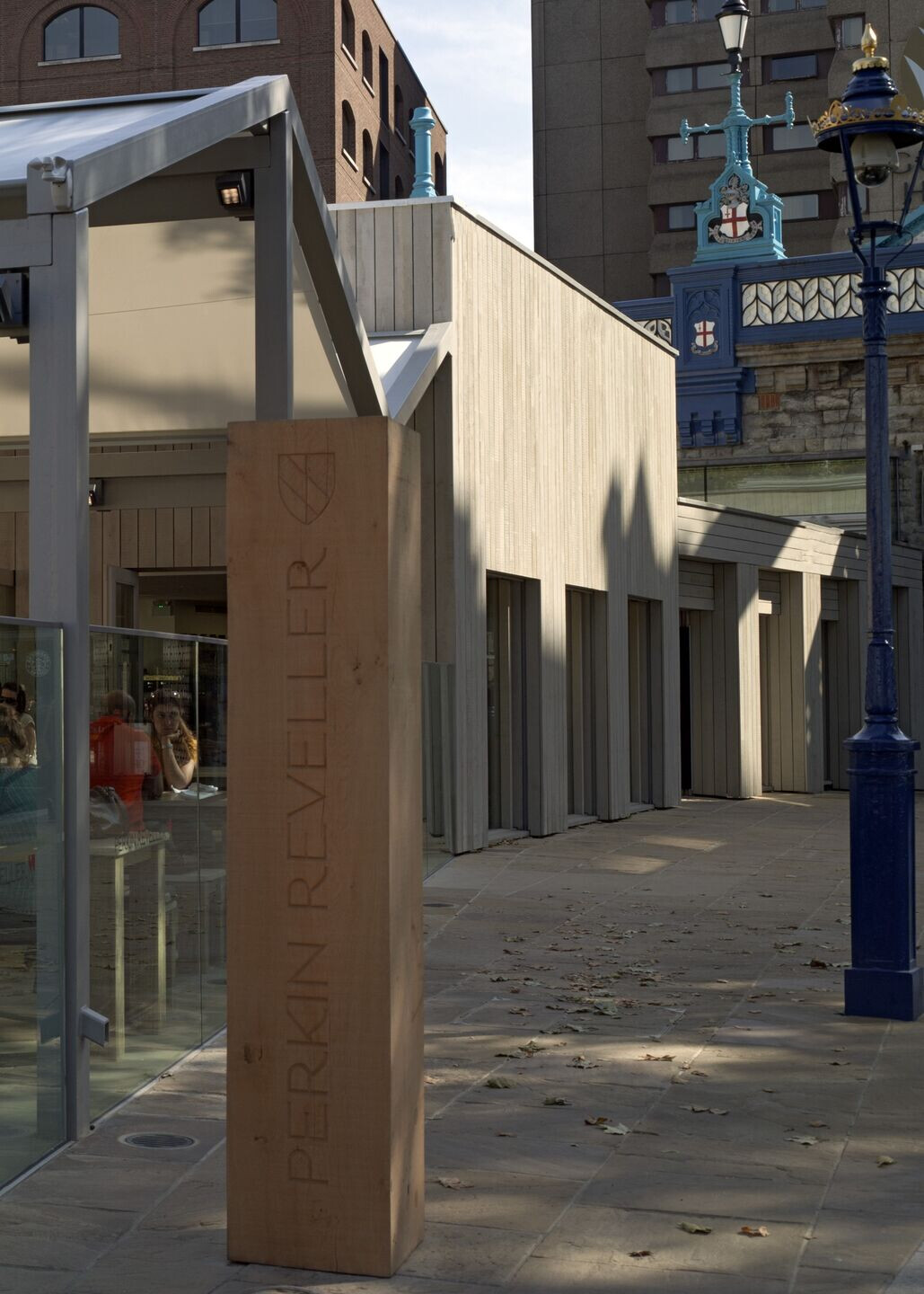 伦敦塔桥河畔历史餐厅丨英国伦敦丨Tony Fretton Architects-25