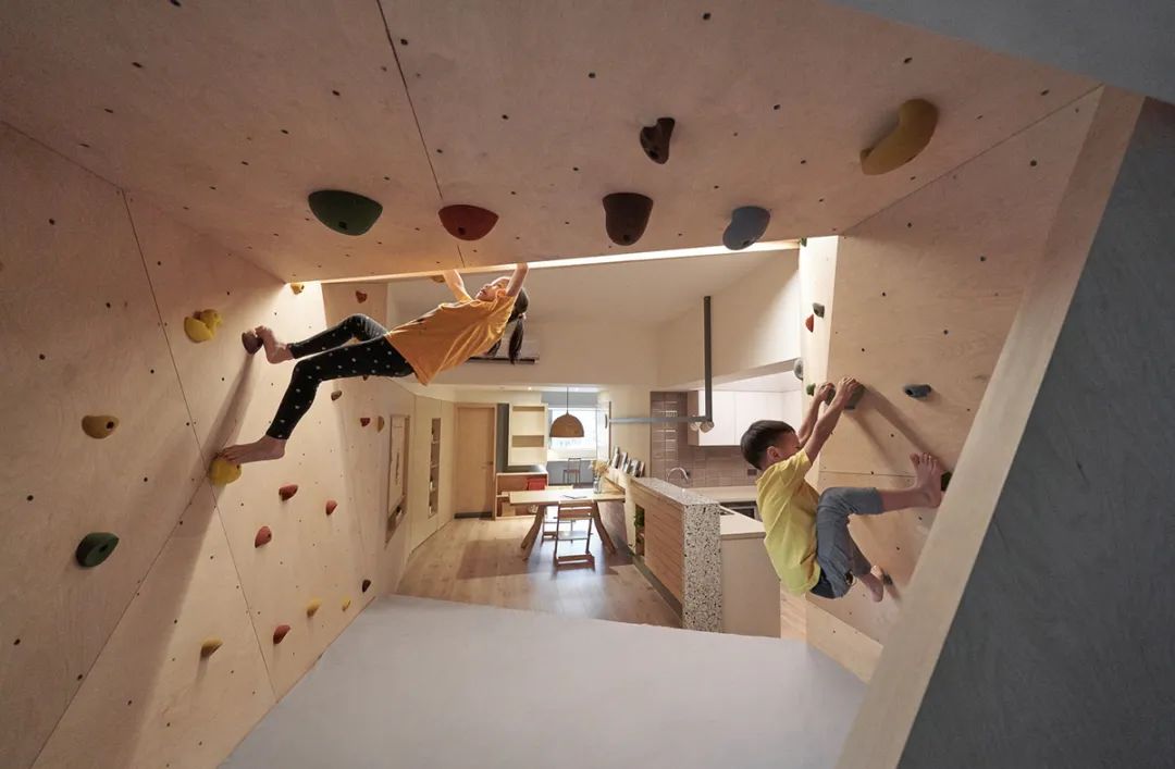 台北 105㎡老房改造,客餐厨全开放,还有室内攀岩区,活泼又实用-70