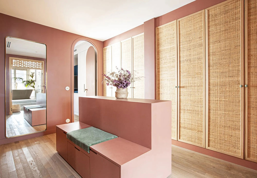 巴黎梦幻两层 Loft 设计，高挑空间与独特书架令人惊叹-11