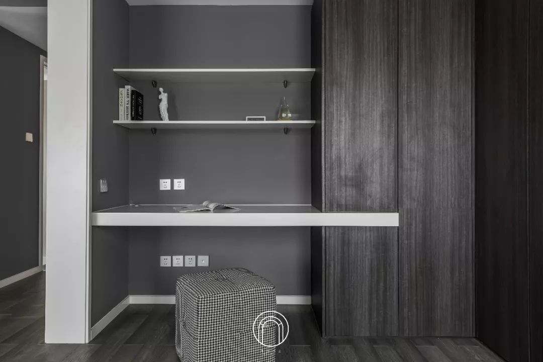 将黑白灰做到极致,展现最美的极简-30