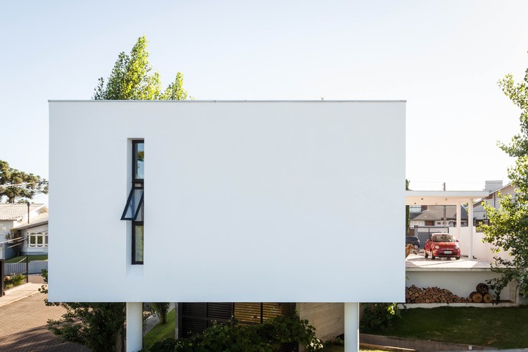 巴西里约热内卢联排别墅与房车空间完美融合-25