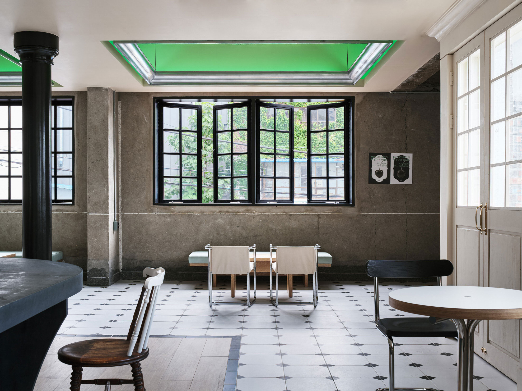 首尔欧式咖啡馆丨韩国首尔丨釜山 Design by 83-18