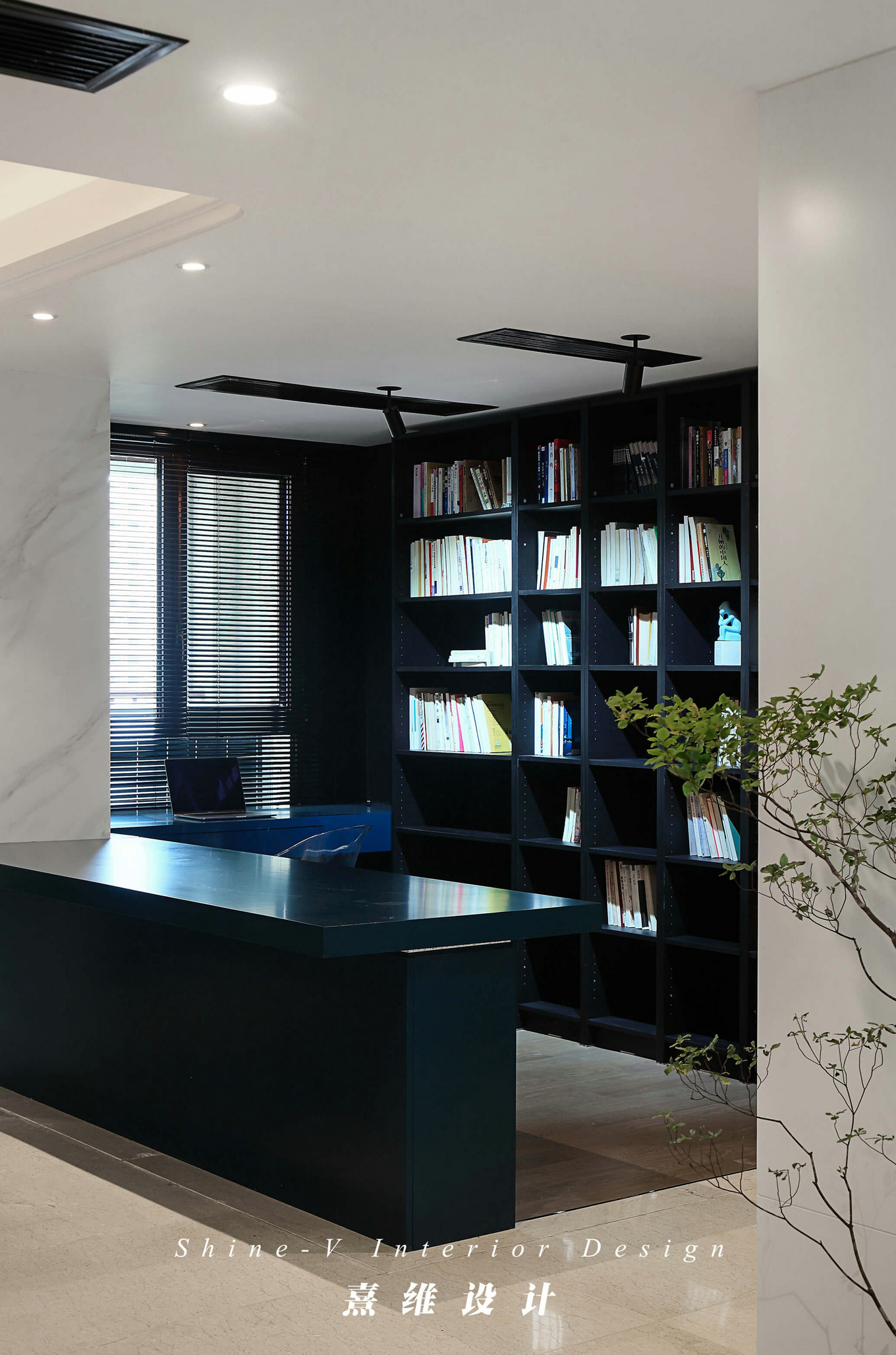 鲁能公馆气质简约之家,设计师巧妙改造精装房-49