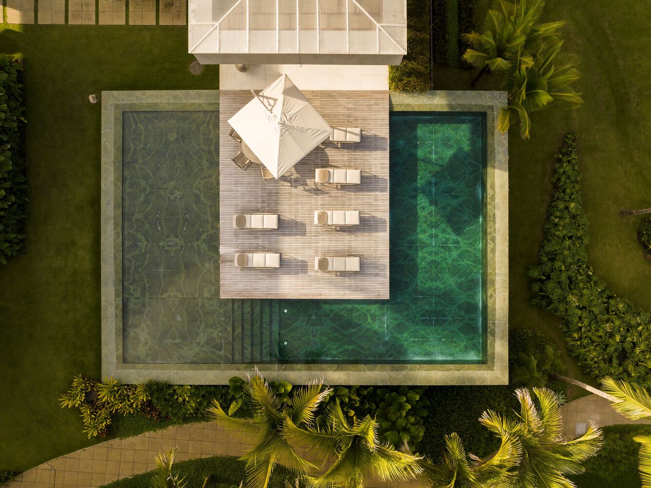 巴西丛林中的 01 TVN House-28