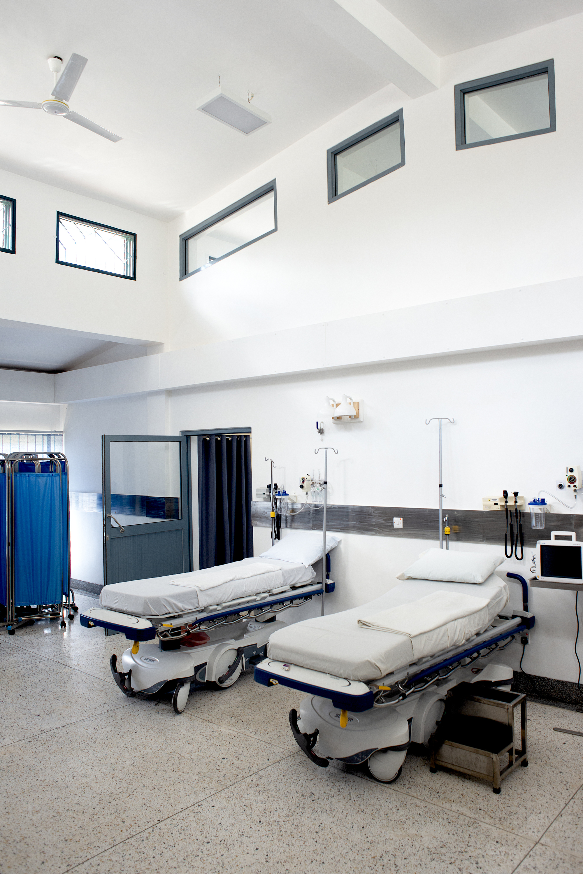 乌干达基贝里瓦手术设施-19