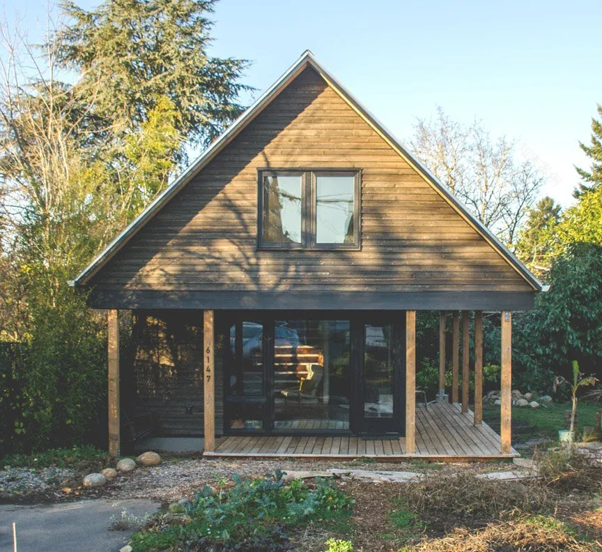 由于 FAILING ST ADU 中的 ST 和 ADU 可能是特定领域的专业术语、缩写或特定名称,没有足够信息明确其准确含义,所以难以准确翻译整个内容此为错误提示,无法提供准确翻译 丨美国波特兰丨Polyphon Architecture & Design,LLC-10