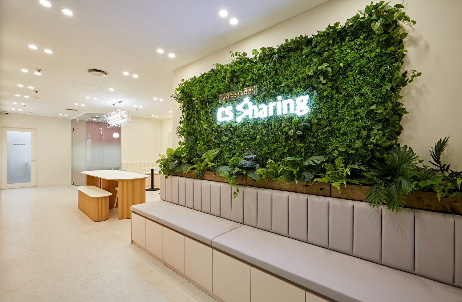 CS 共享办公空间 | 极简设计的 115 平米办公室内饰-6