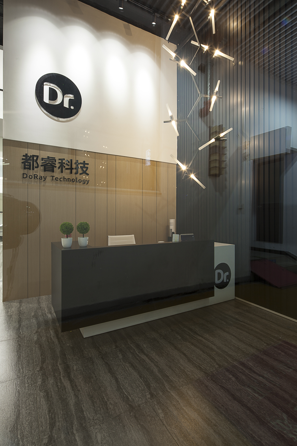 上海都睿科技办公室设计 | 高度利用空间，科技简洁年轻-8