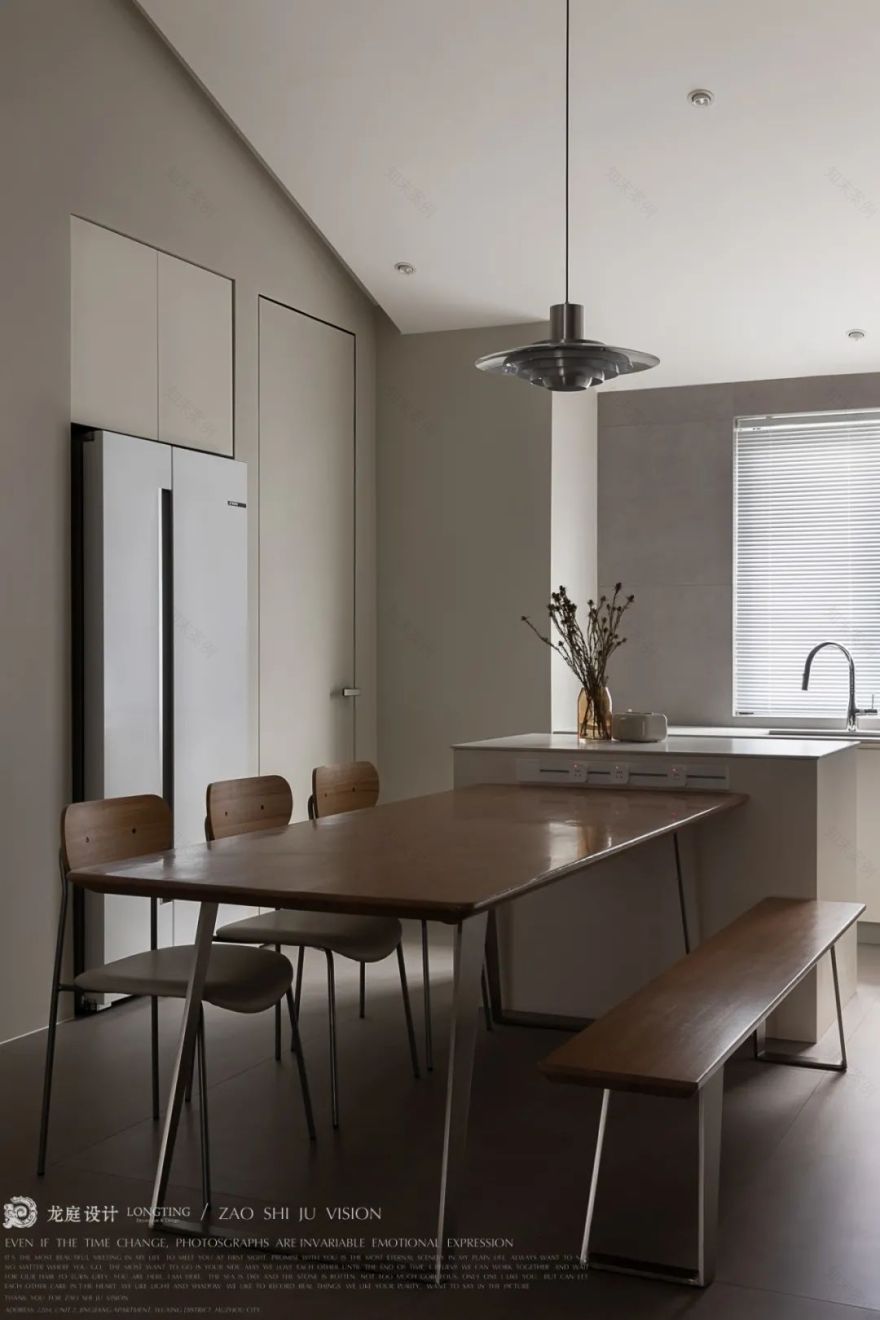 《玫瑰少年》· 暗调现代极简风的优雅质朴丨中国湖州丨湖州圣都装饰-27