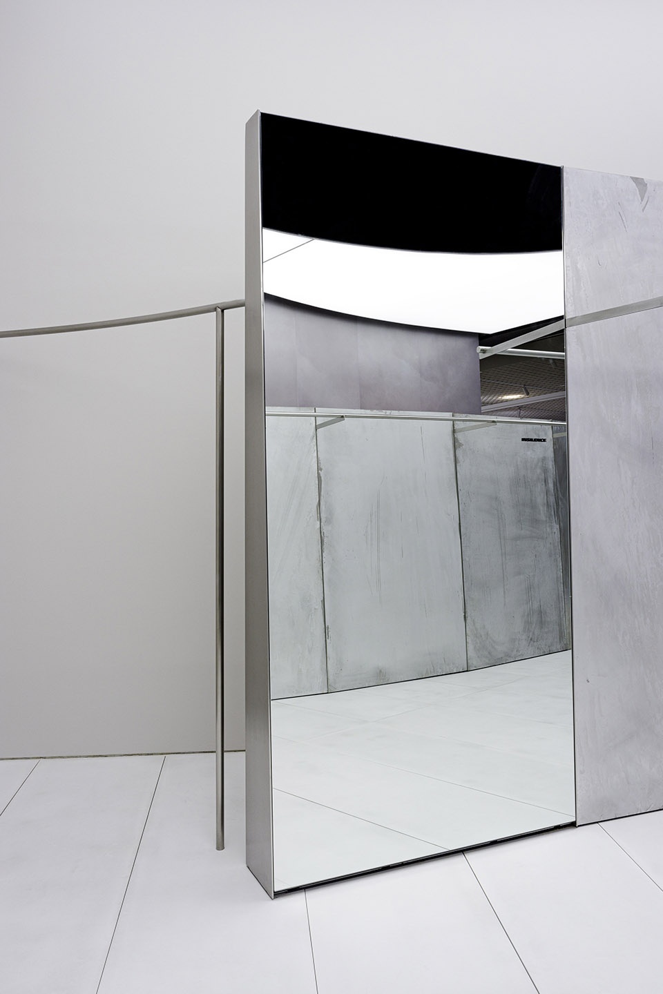 Insilence 首尔时装店丨韩国首尔丨CREATIVE STUDIO UNRAVEL-26