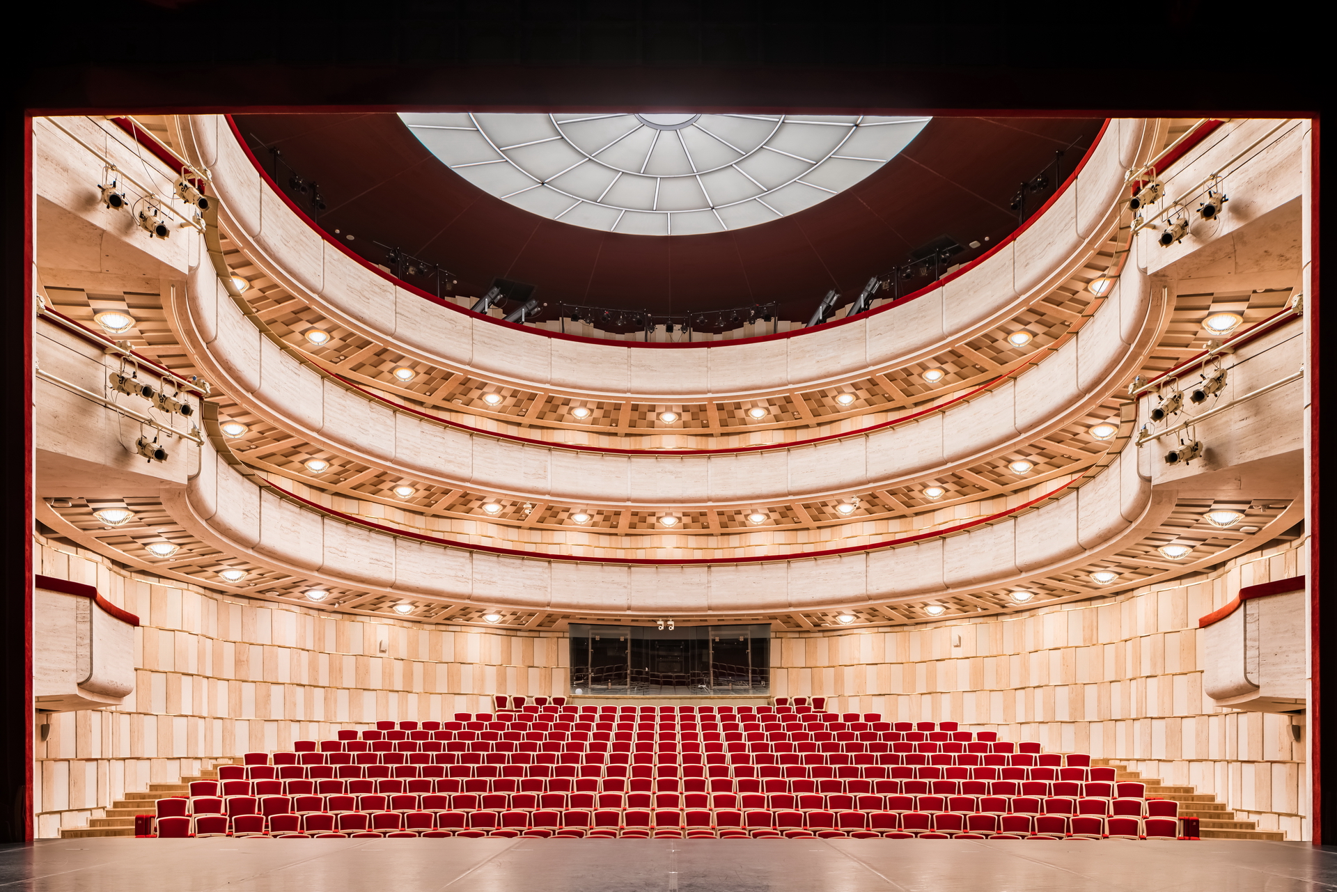 Театр детской школы танца Бориса Эйфмана-5