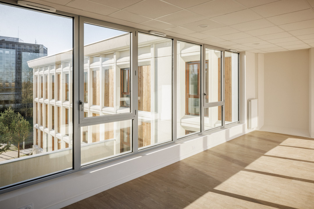 Training center, residence and workshops for apprentices | Atelier Téqui Architectes-31