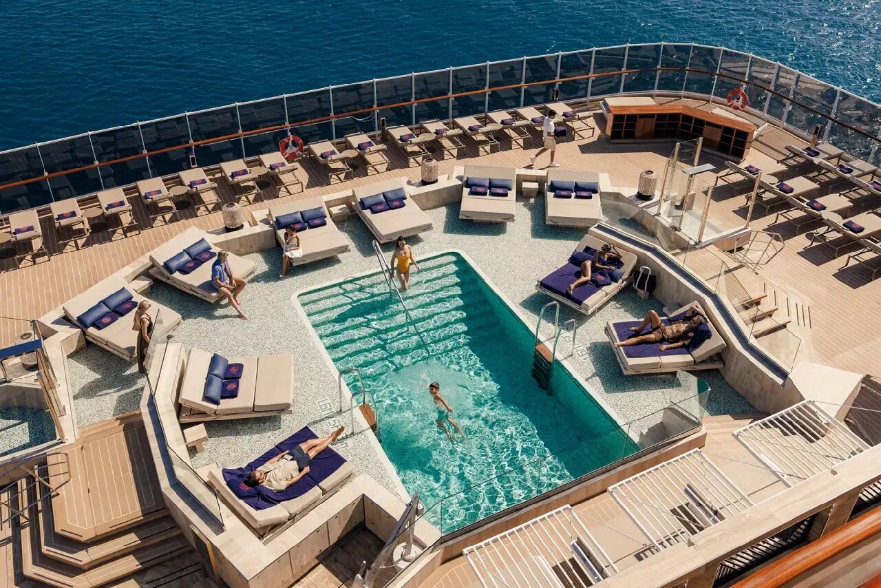 E·plora III号邮轮船东私密住宅及公共区域设计-35