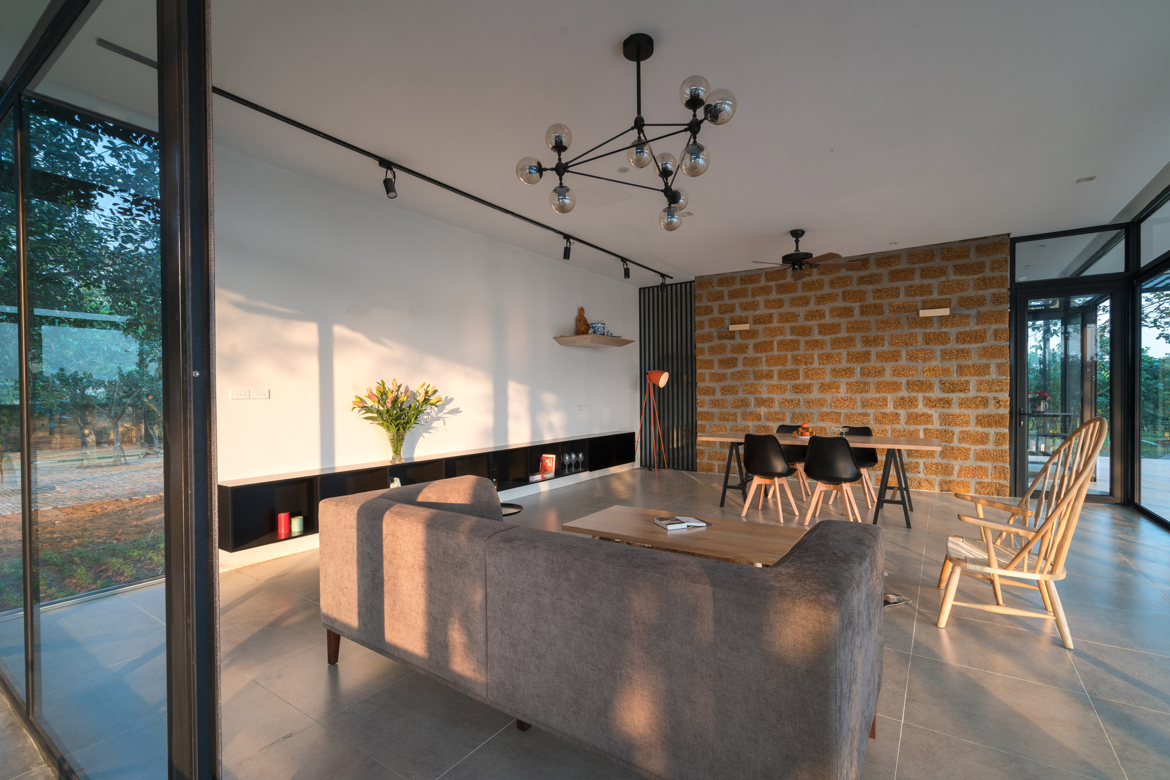 Idee Architects updates house on Vietnamese citrus farm with pavilion-like living space-9