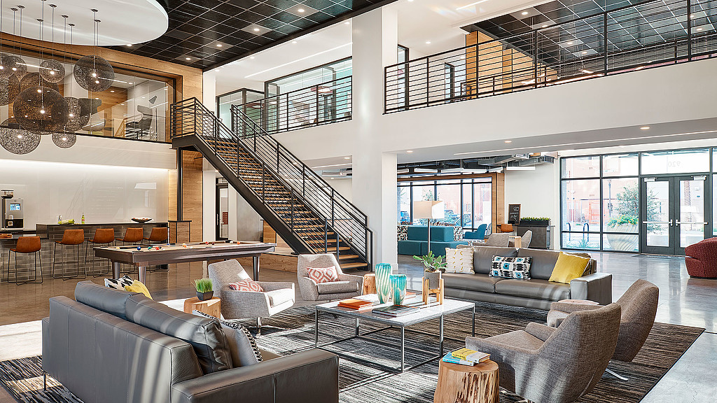 重塑校园生活的现代俱乐部设计-1