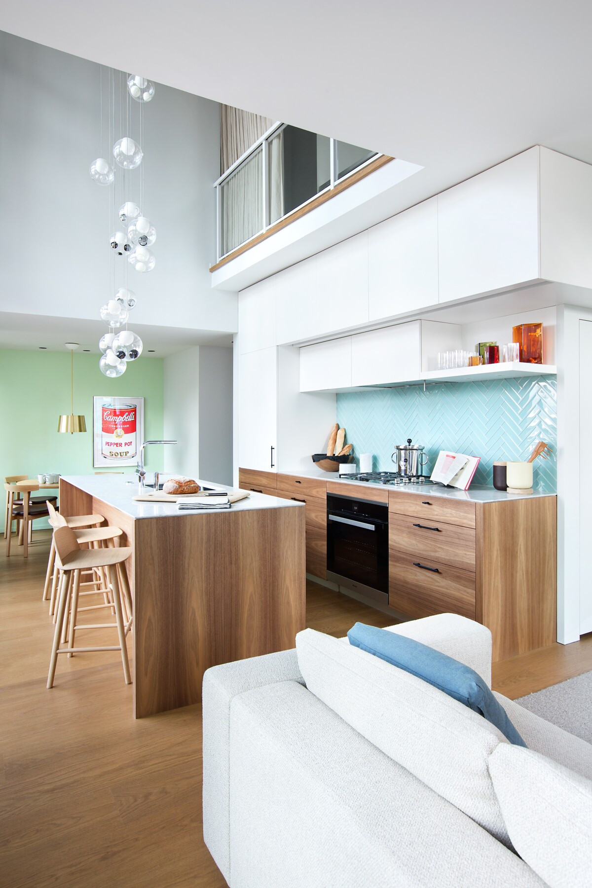 温哥华工业风公寓 | 打造开放空间,强调运动主题-9