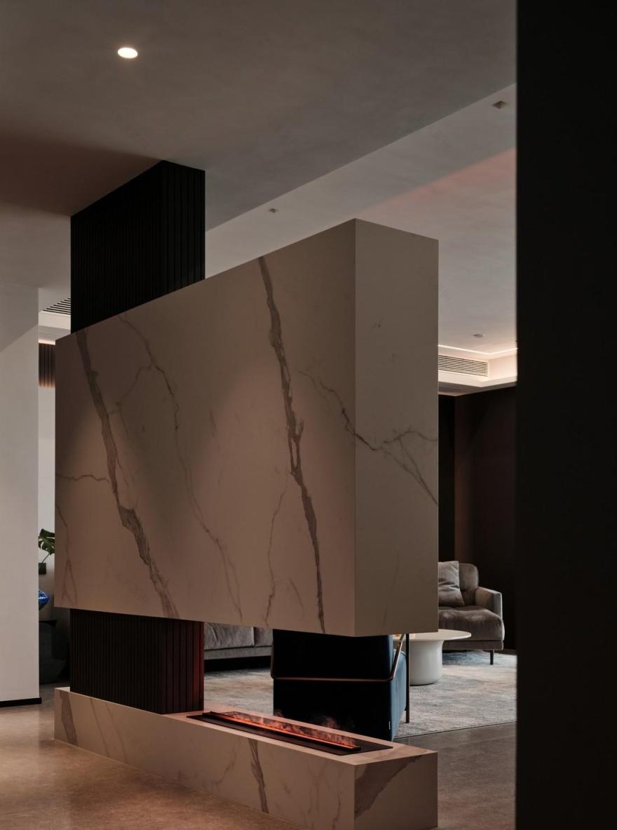 高级灰湖景房室内设计-7