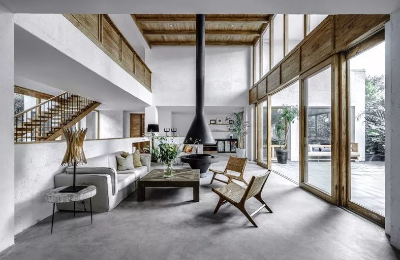 谢柯 | 自由生长的空间诗人-20