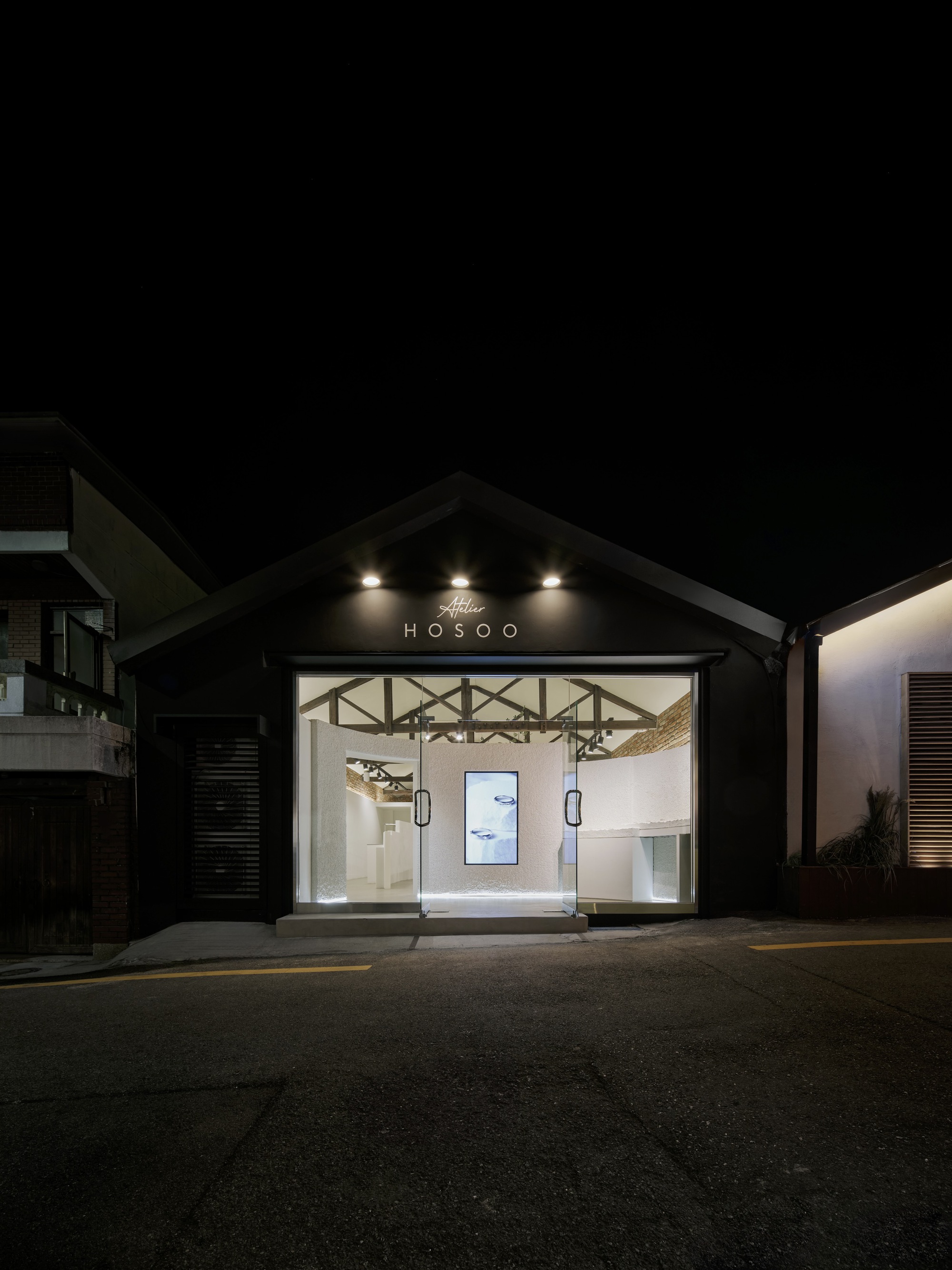 Atelier Hosoo 空间设计丨design by 83-33