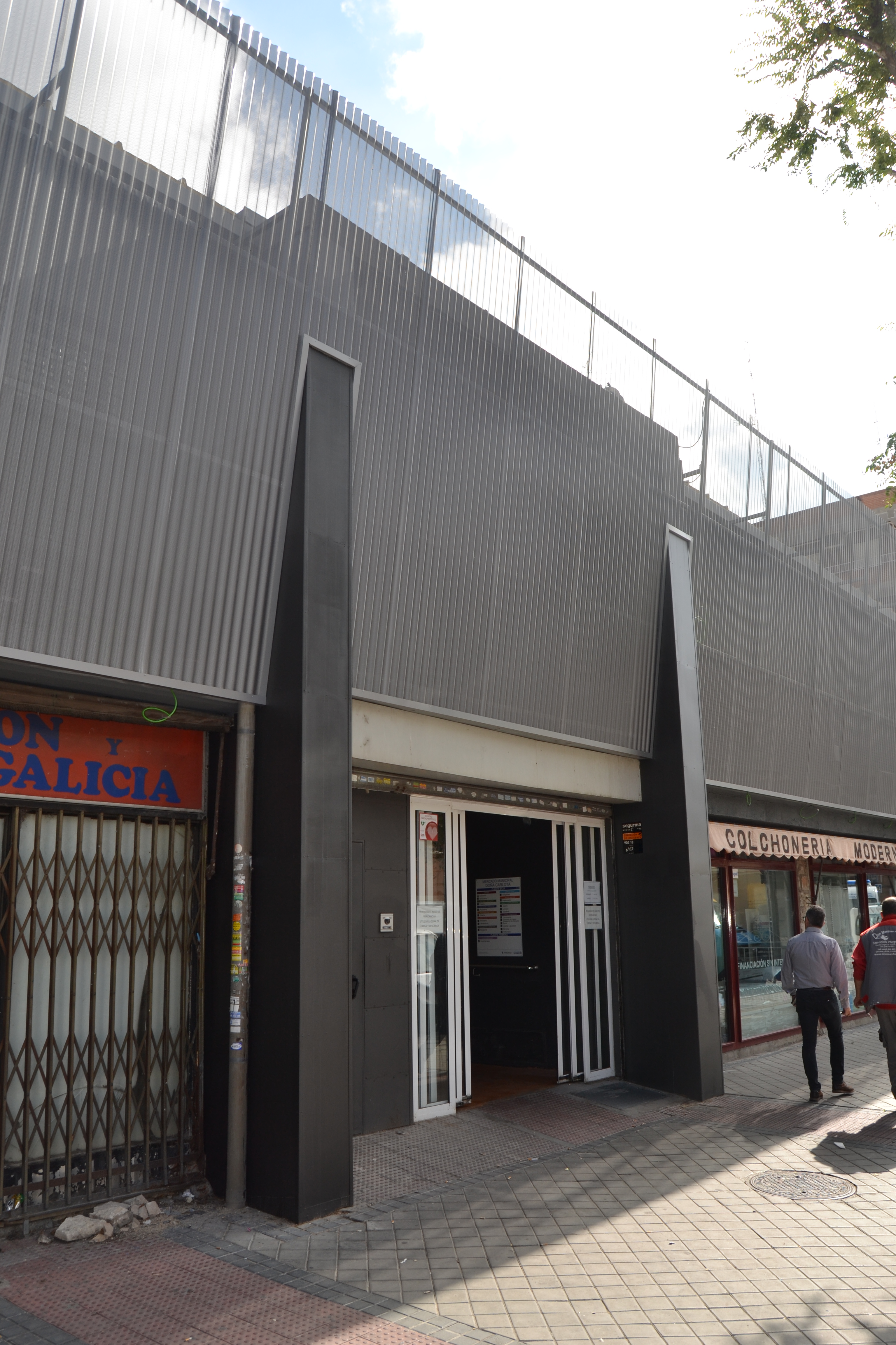 多尼亚·卡洛塔市场外立面改造工程丨cotta arquitectura-8