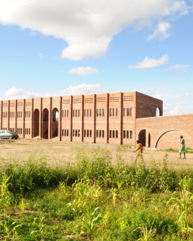 Initiative Rising Star School Buildings for Hopley / Ingenieure ohne Grenzen