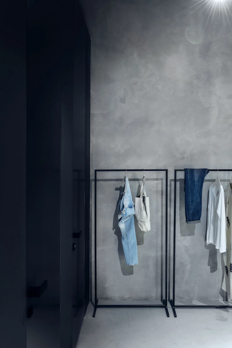 极简主义精品店丨PolandSopot丨SKIORA INTERIORS-10