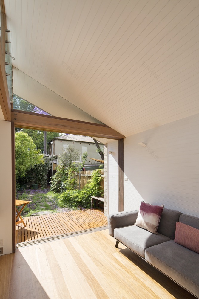 悉尼绿色城市撤退· Petersham Courtyard House-20