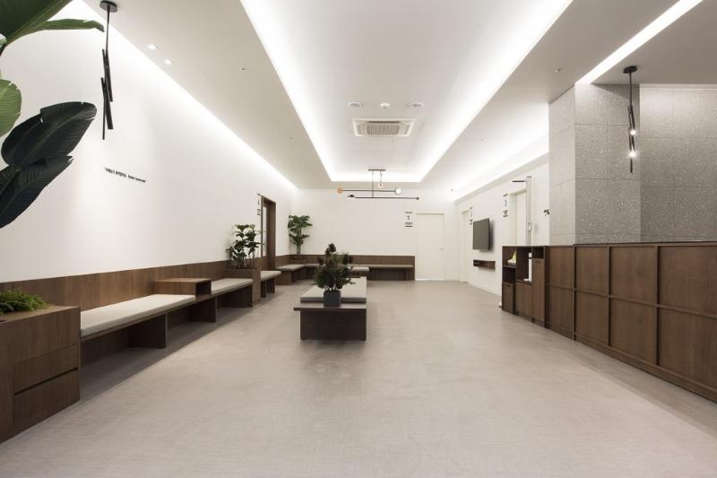 简约优雅的 68 平米医院室内设计-2