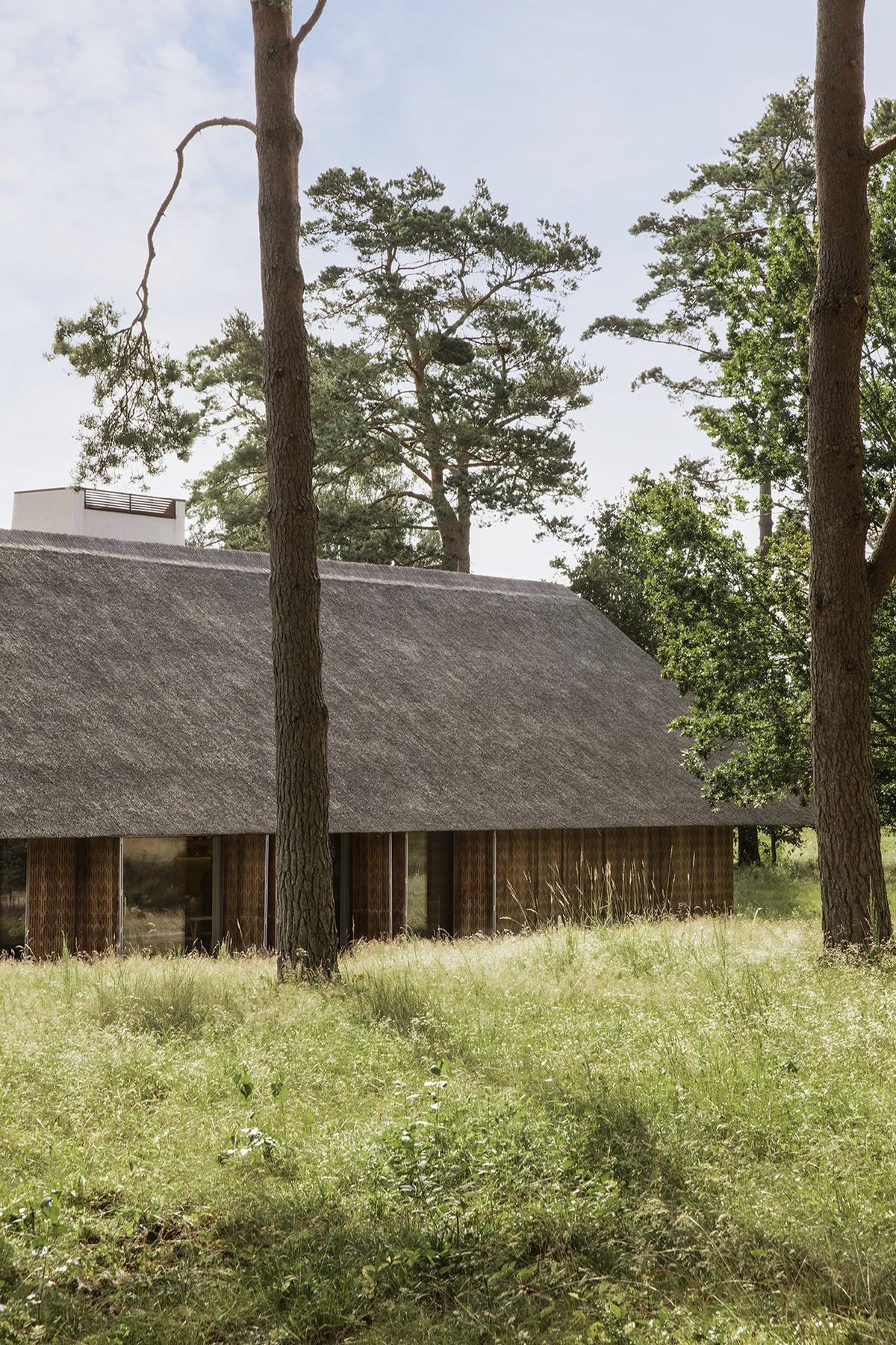 Thatched Summer House | KHR Architecture-6