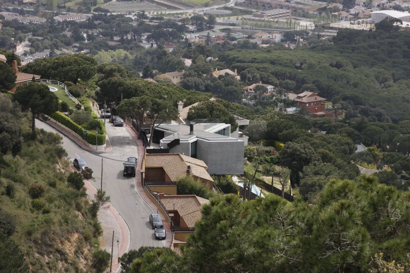 X 形别墅 | 巴塞罗那 Cadaval & Sola – Morales 建筑事务所的绿色奇迹-22