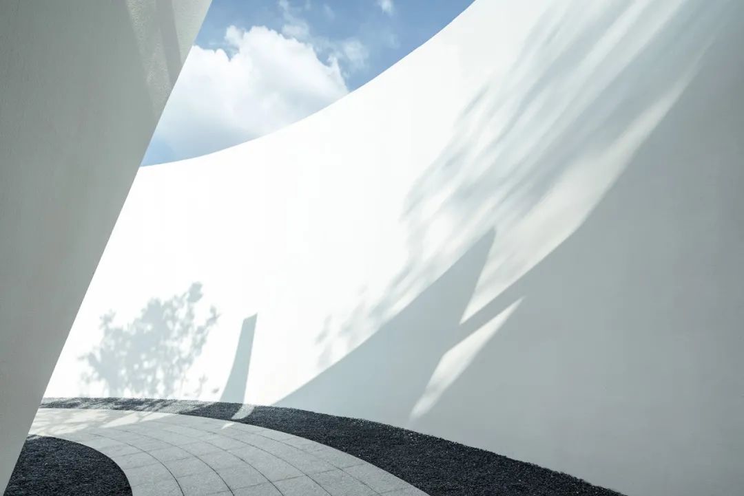 重庆荣盛•鹿山府丨麦微景观 | 现代都市艺术生活探索-51