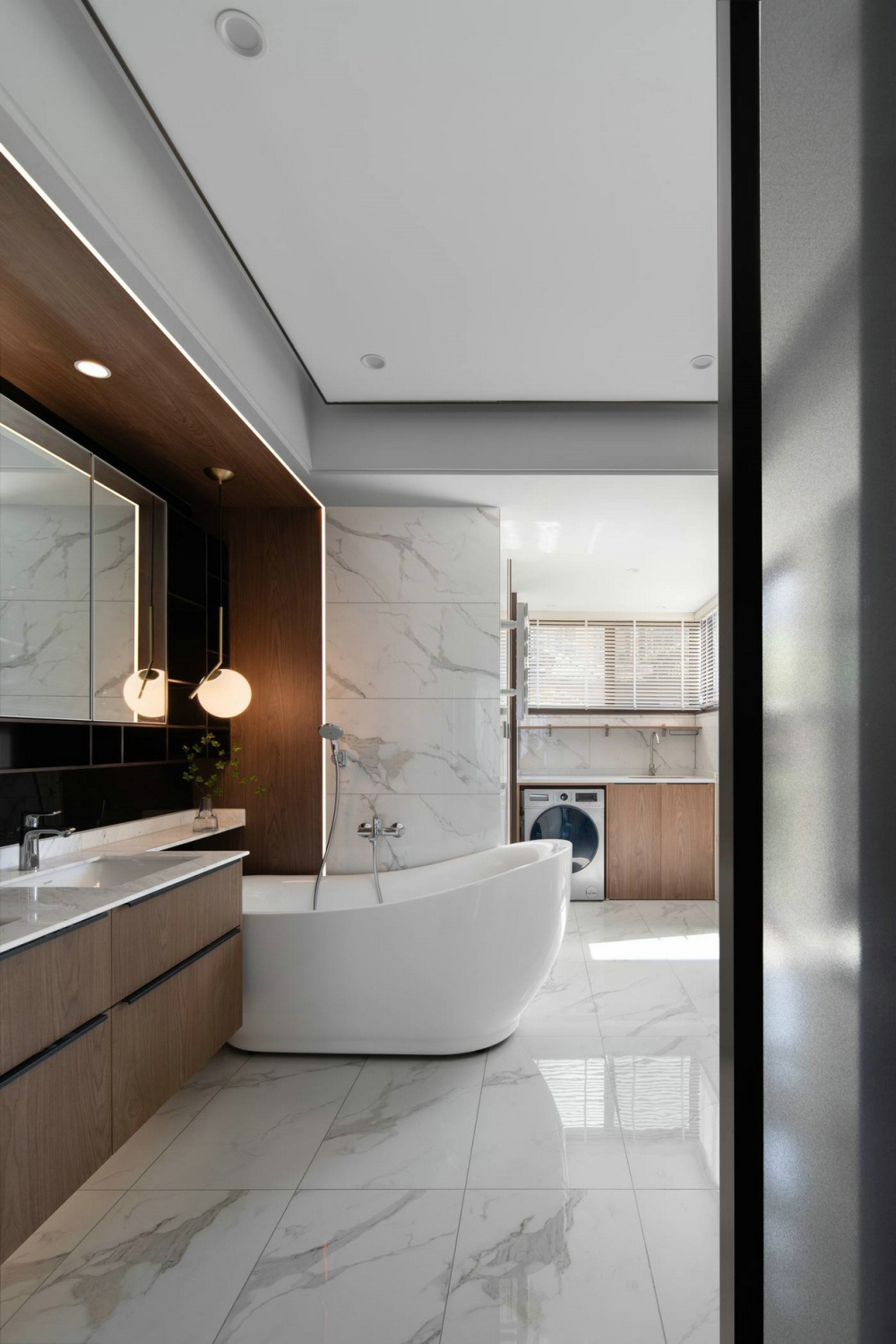 重庆260㎡意式极简风叠墅-6