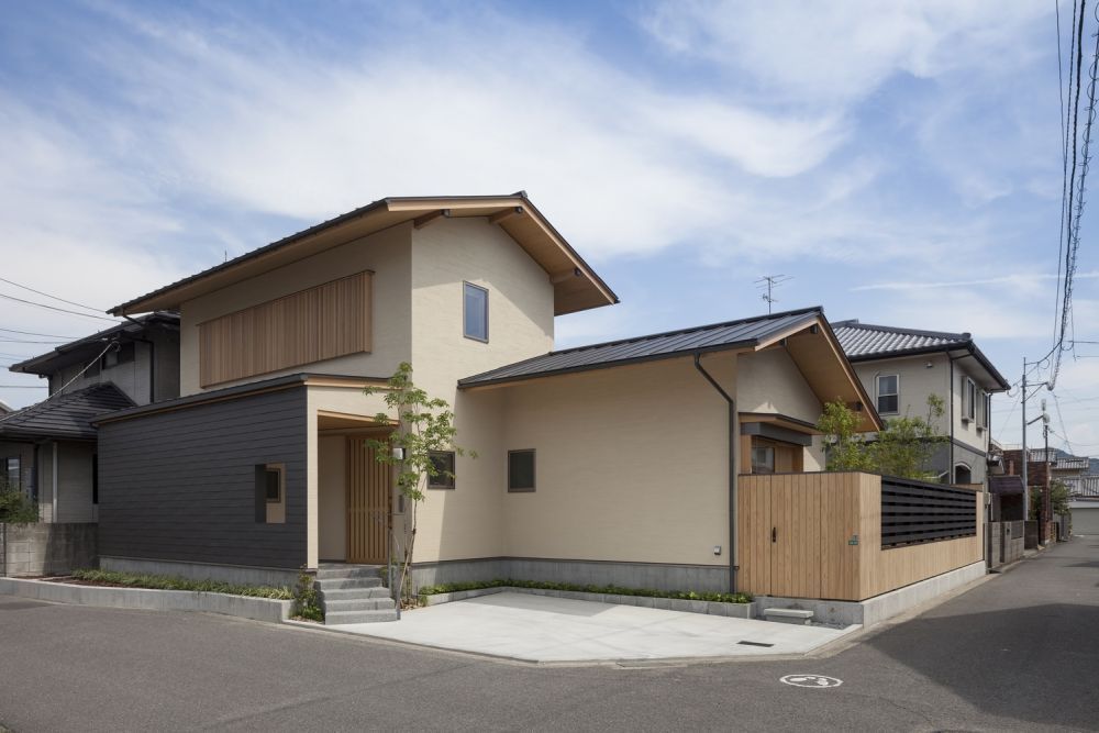 Modern Japanese House Designs: Cutting Edge Architecture from Japan-0