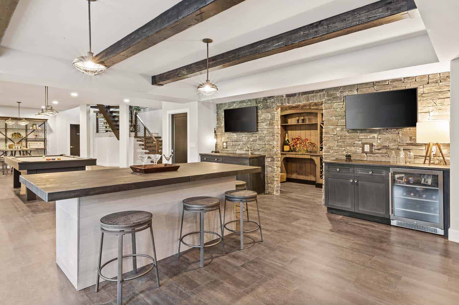 Old world design meets farmhouse style in this Ohio dream home-38