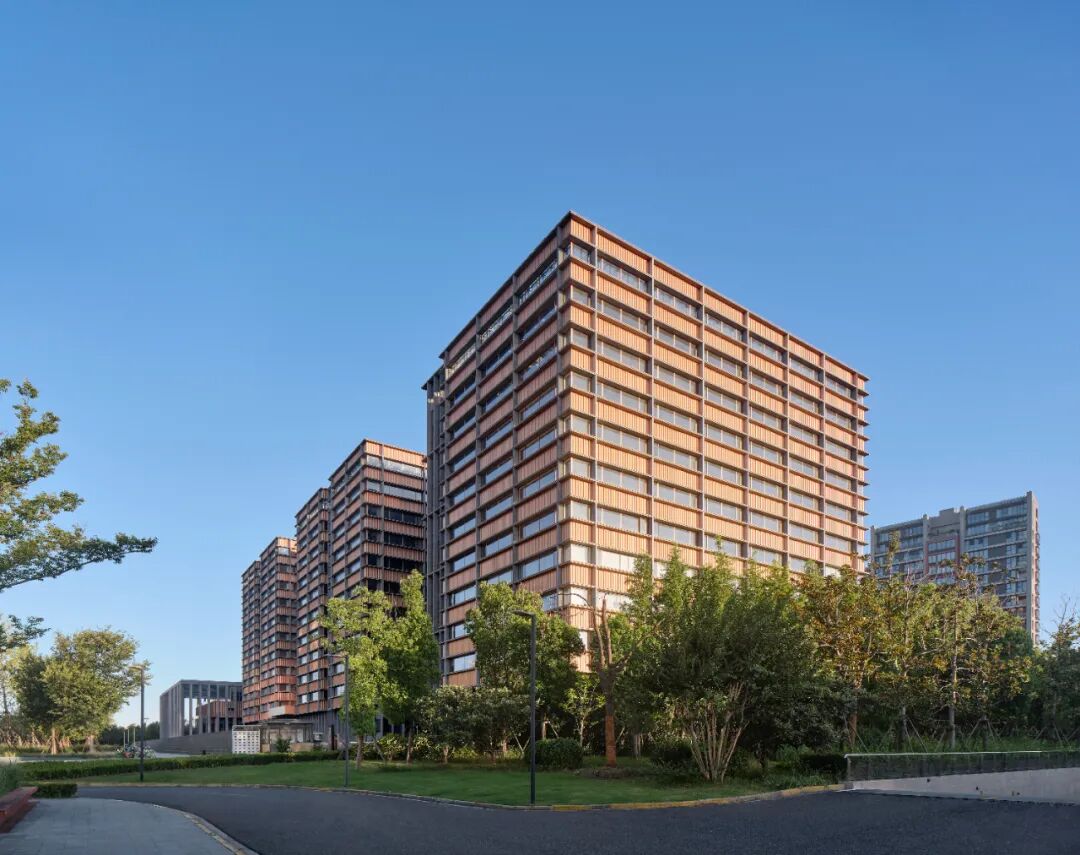 上海现代汽车服务产业集聚区尚鸿商务中心丨中国上海丨致正建筑工作室等多家机构-69