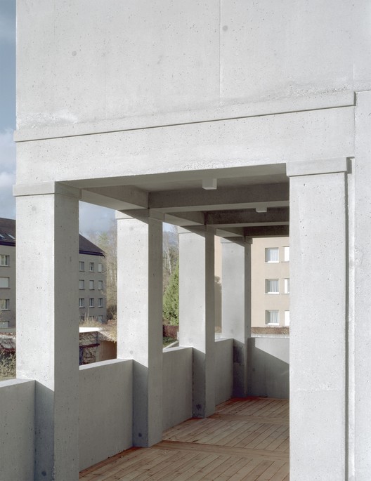 瓦杜兹混凝土住宅-12