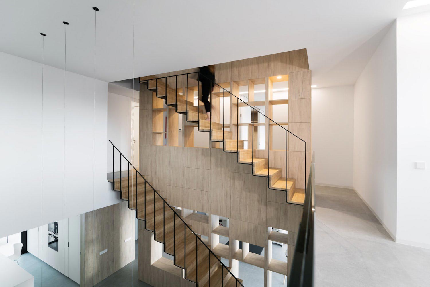 Housing located in a residential area near Valencia by Rubén Muedra Estudio de Arquitectura   Page 2 of 2   CAANdesign  Architecture and home design blog-1