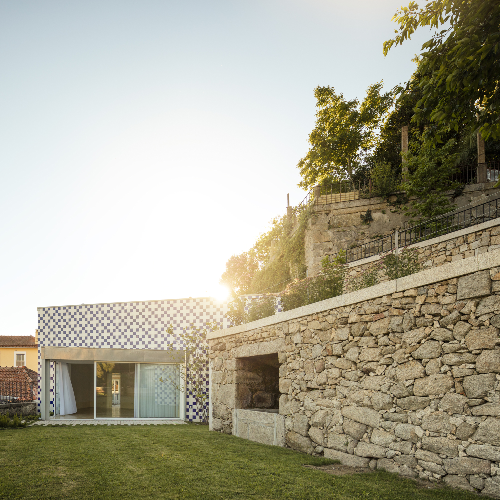 葡萄牙波尔图 Monte dos Judeus 74 公寓修复项目——新旧融合的魅力-7