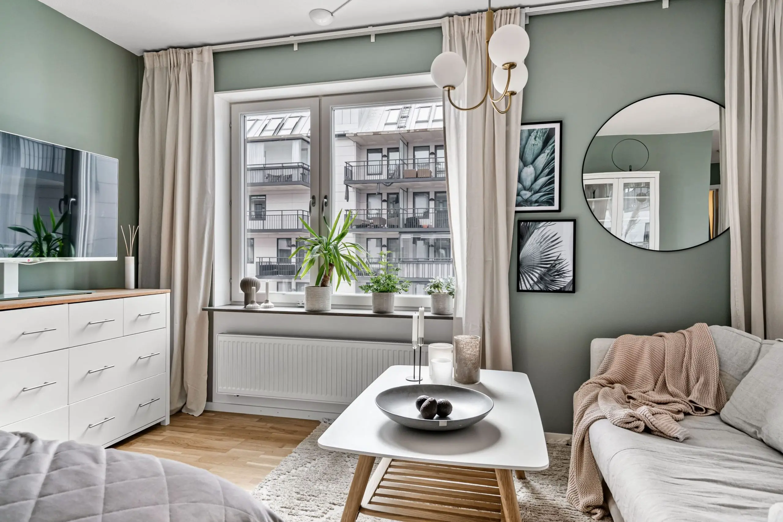 瑞典 34m2 现代工作室,绿意盎然,宽敞明亮-8