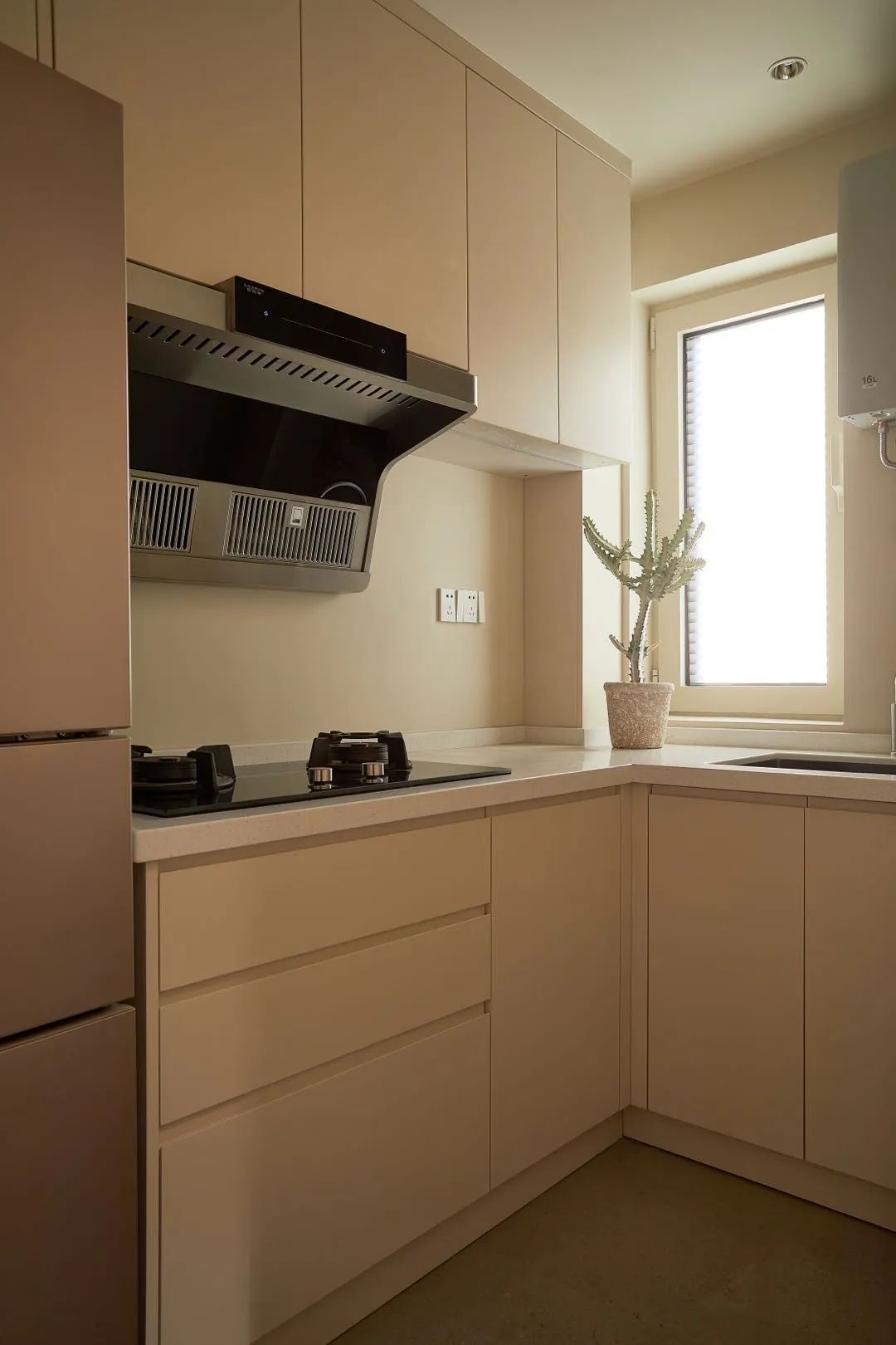 奶油色云朵小屋丨中国北京丨凤凰空间-64