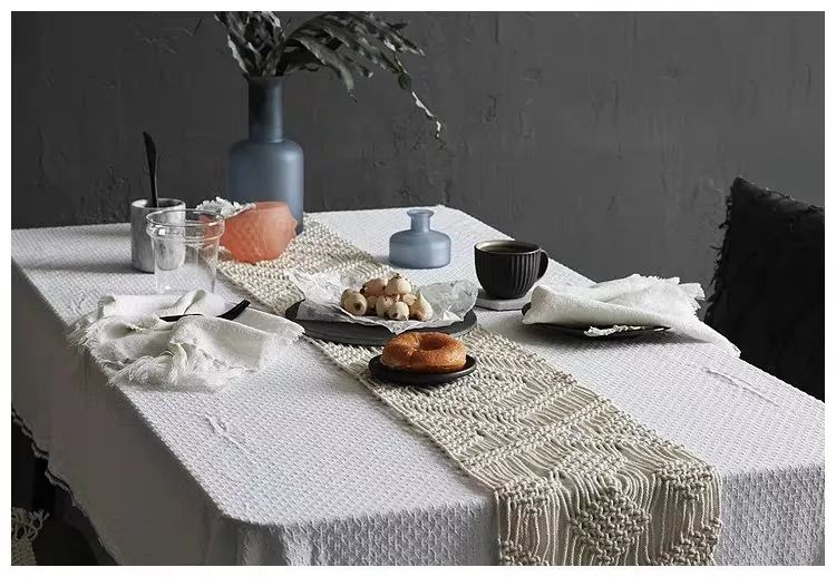 餐桌布艺搭配的艺术与技巧-9