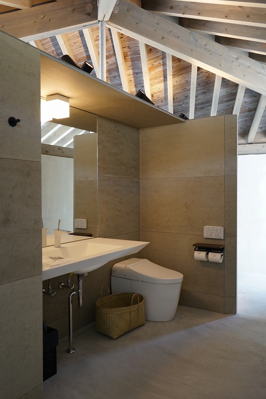 DenPaku The Beachfront MIJORA / Atelier TEKUTO + Amami Design Firm-35