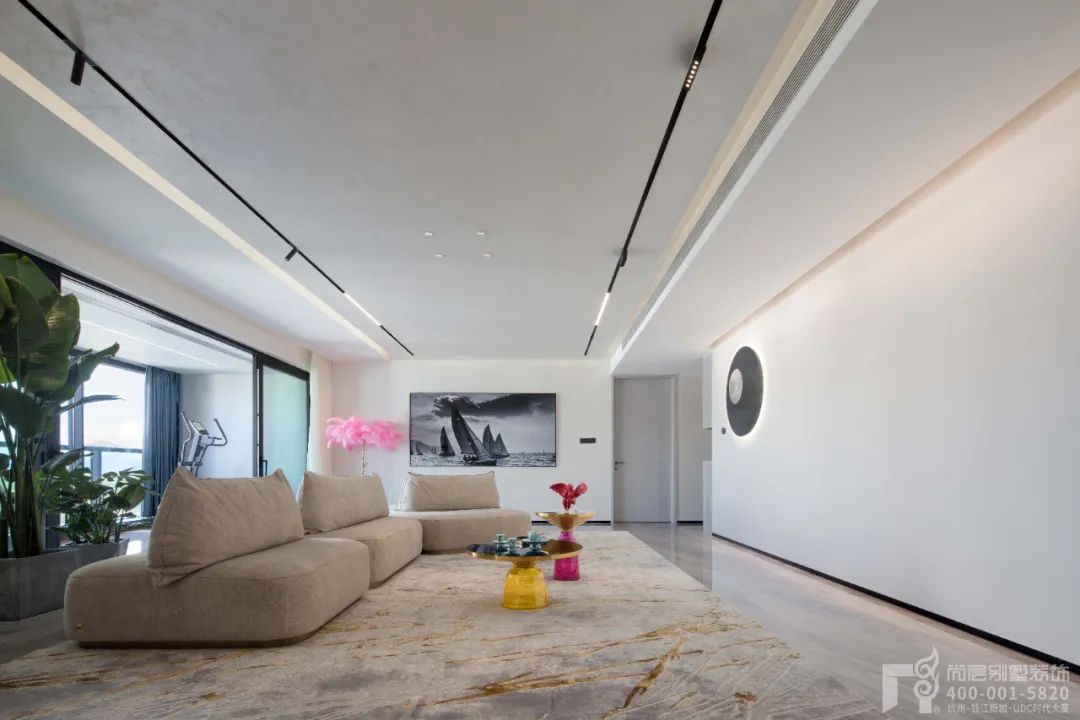 以“自然,水,帆”为主题的现代简约别墅设计丨中国杭州丨尚层别墅装饰-22