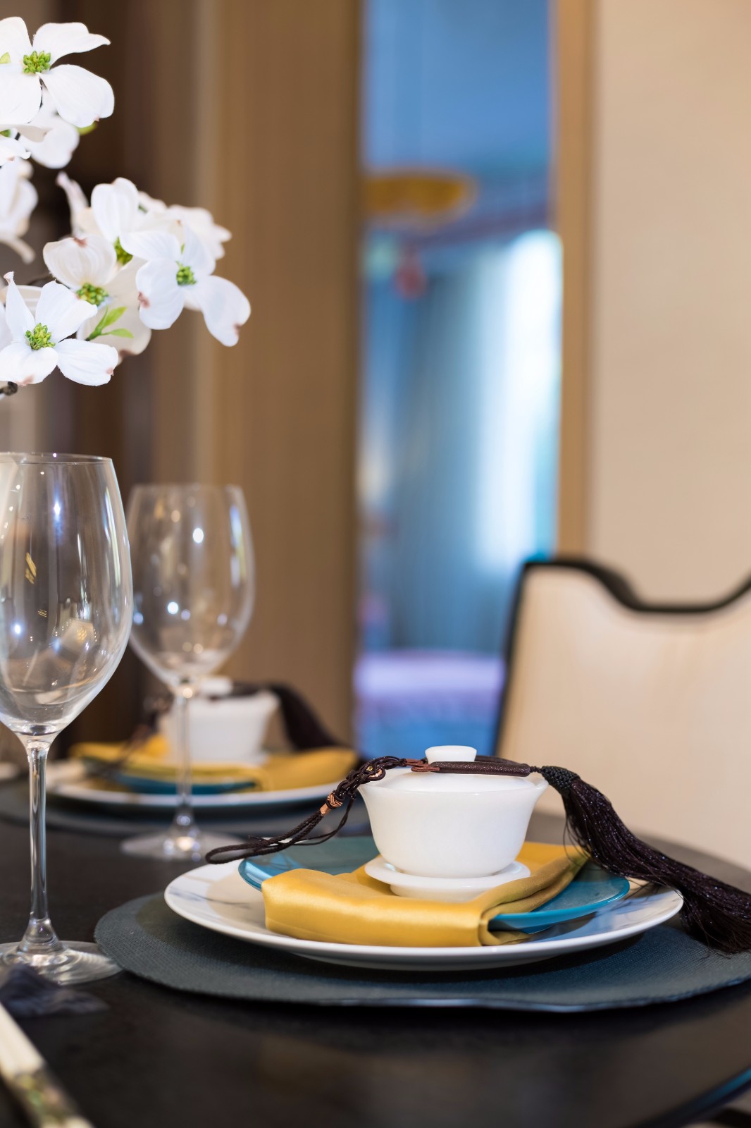 亚新·美好香颂样板房 | 传统与现代的完美融合-11