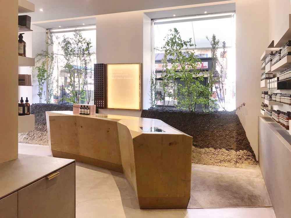 Aēsop的三个玻璃容器装置丨意大利米兰-24