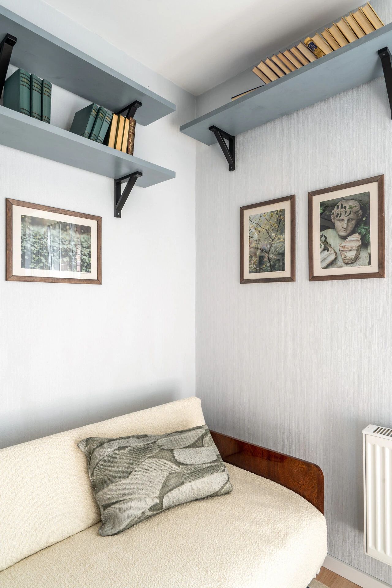 34㎡艺术小宅丨Alla Dobroserdova-3