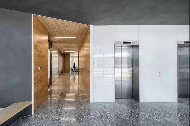 极致舒适！高大上电梯间设计让等待不再痛苦-22