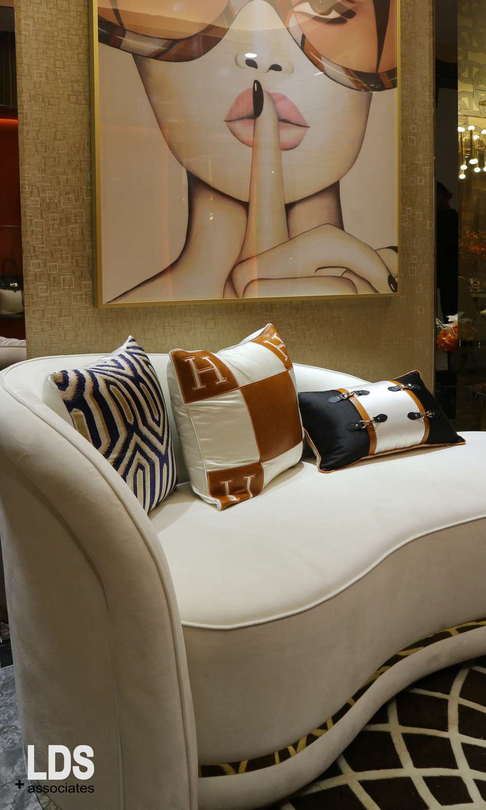 LDS设计｜時尚奢侈品店 in the house-9