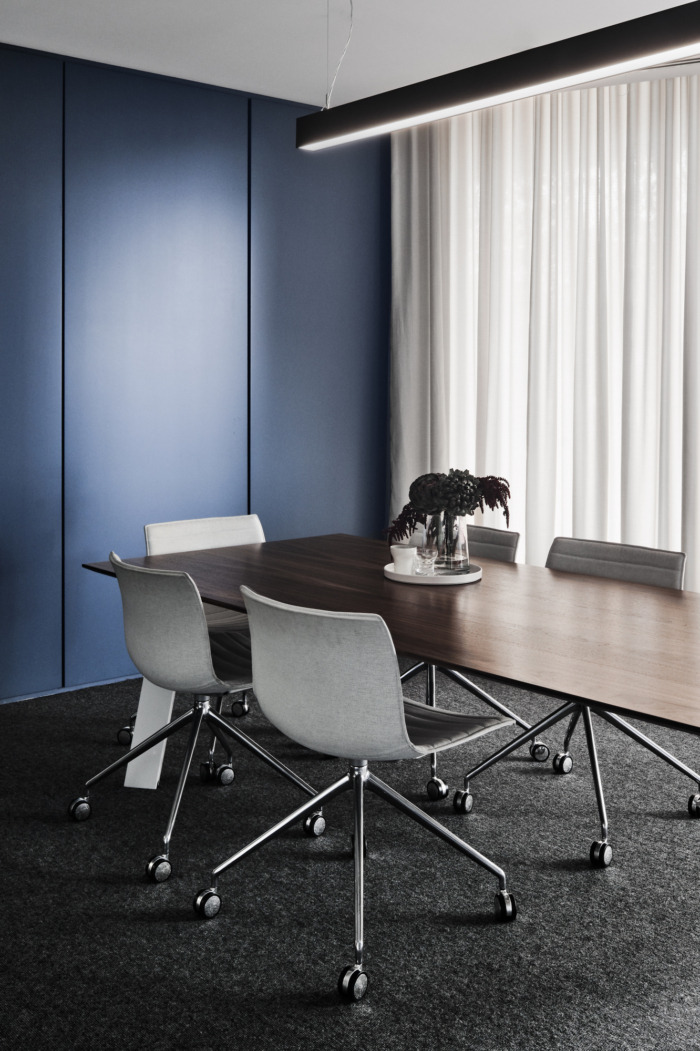 高端住宅式办公室设计，豪华与明净的完美平衡-1