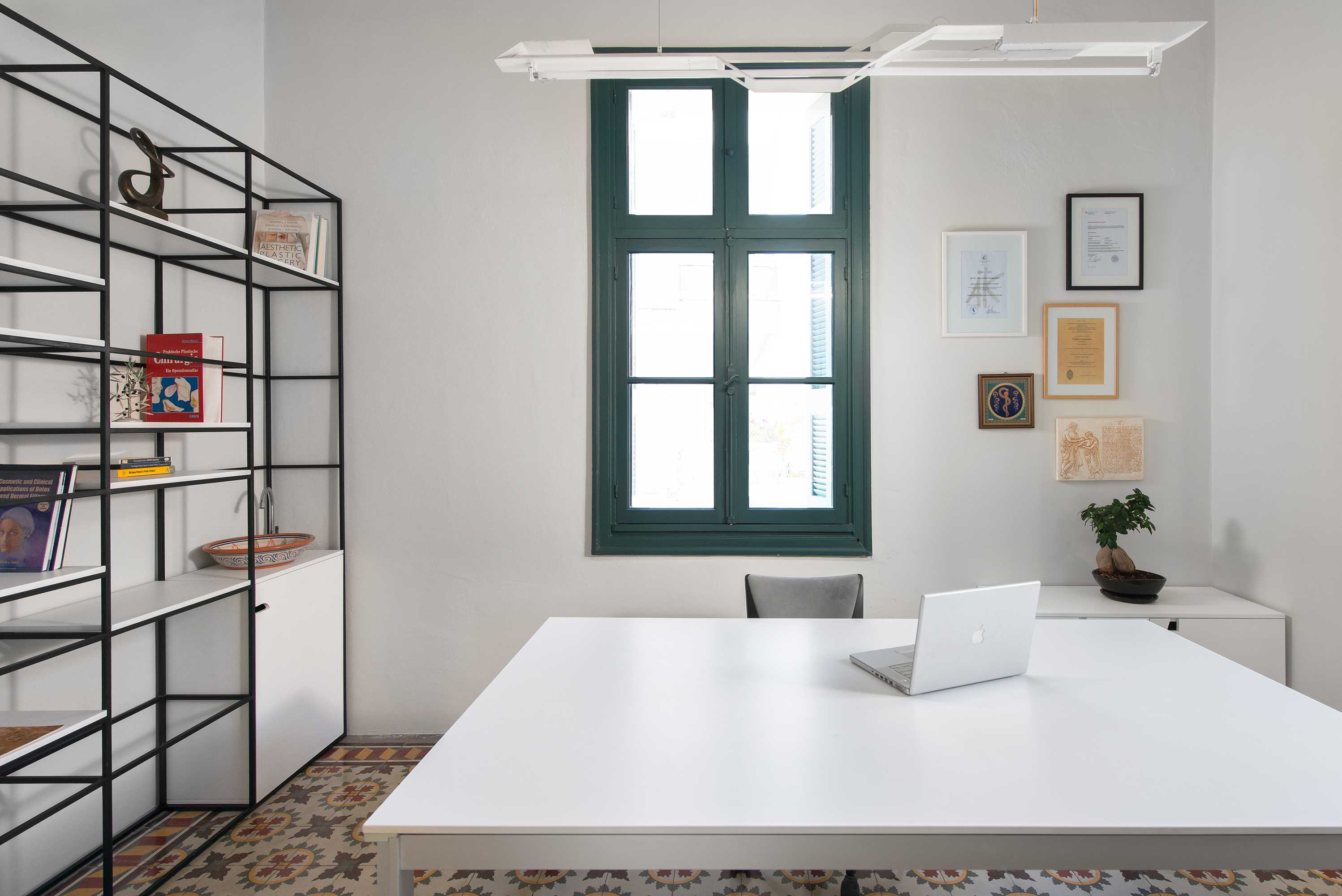 历史与未来交融的整形诊所设计-18